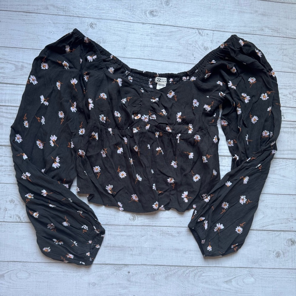 Billabong Floral Balloon Sleeve Crop Top Size Medium Black